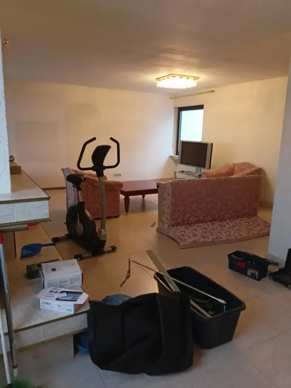 Messie-Wohnung Foto 2A