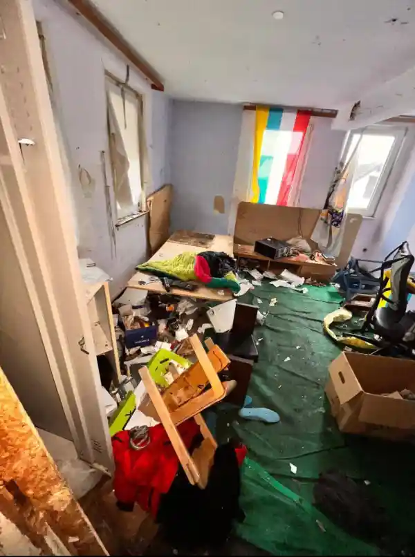 Messie-Wohnung vorher Foto C