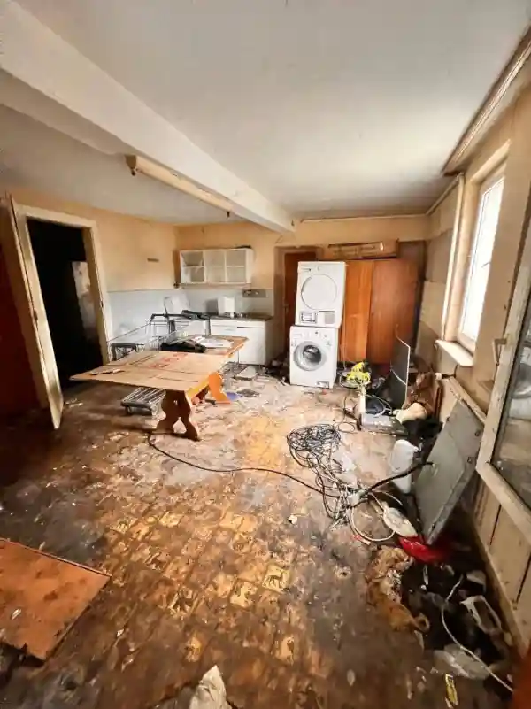 Messie-Wohnung vorher Foto I